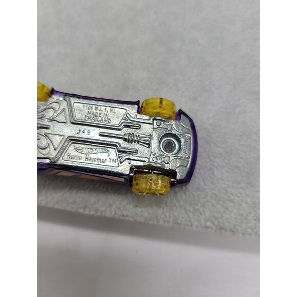 Hot Wheels Purple Nerve Hammer Car 1:64 - Picture 12 of 14